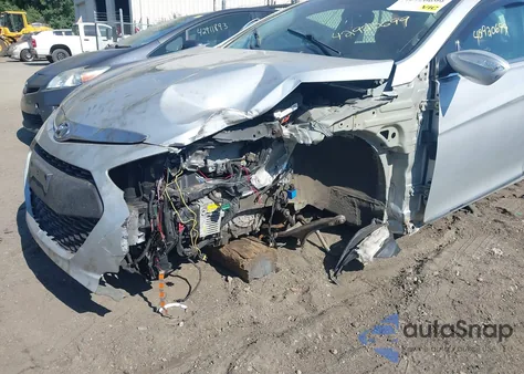 2014 Hyundai Sonata Hybrid from USA, damaged, VIN KMHEC4A46EA115298